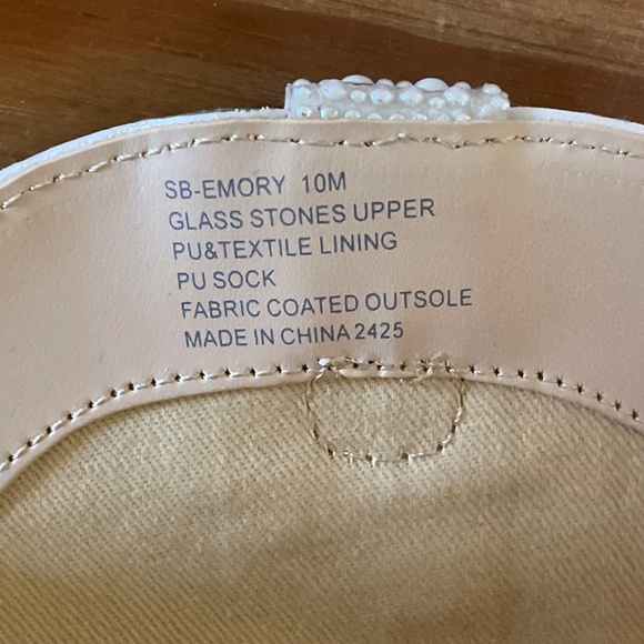 NIB NWT Betsey Johnson Pearl Studded Emory Low Boots - Picture 10 of 14